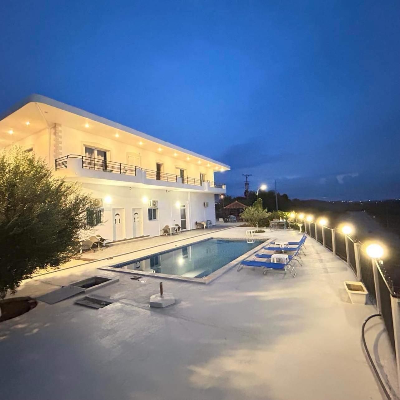 Anastasias Apartments Sarandë Eksteriør billede